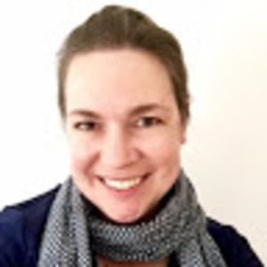 Meet your Posher, Caitlin